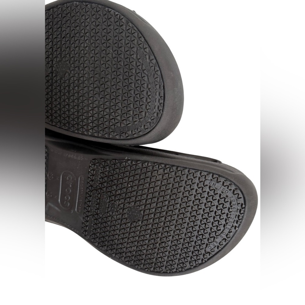 Crocs Bistro Black Unisex Clog - Picture 7 of 16